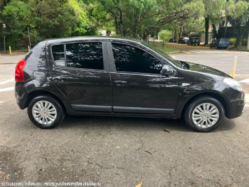 Renault SANDERO PRIVILEGE 1.6 2011/2012